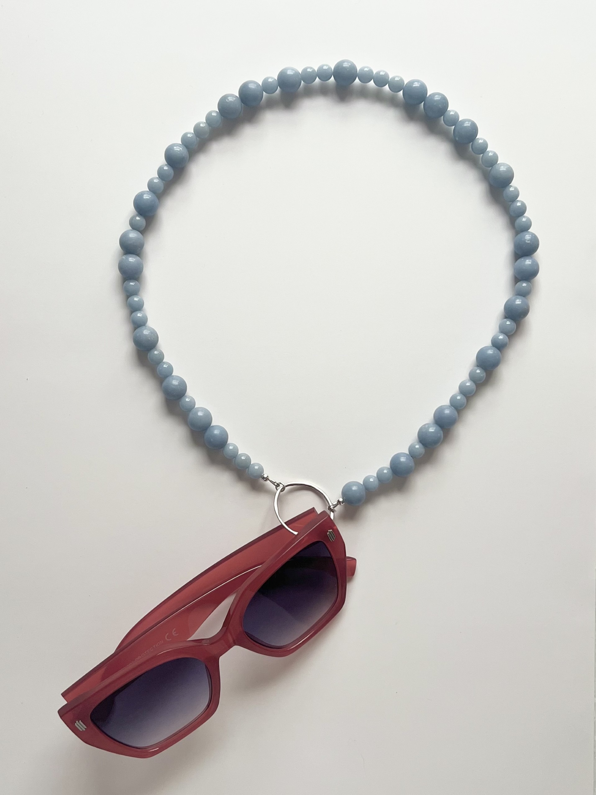 Angelite Glasses Holder