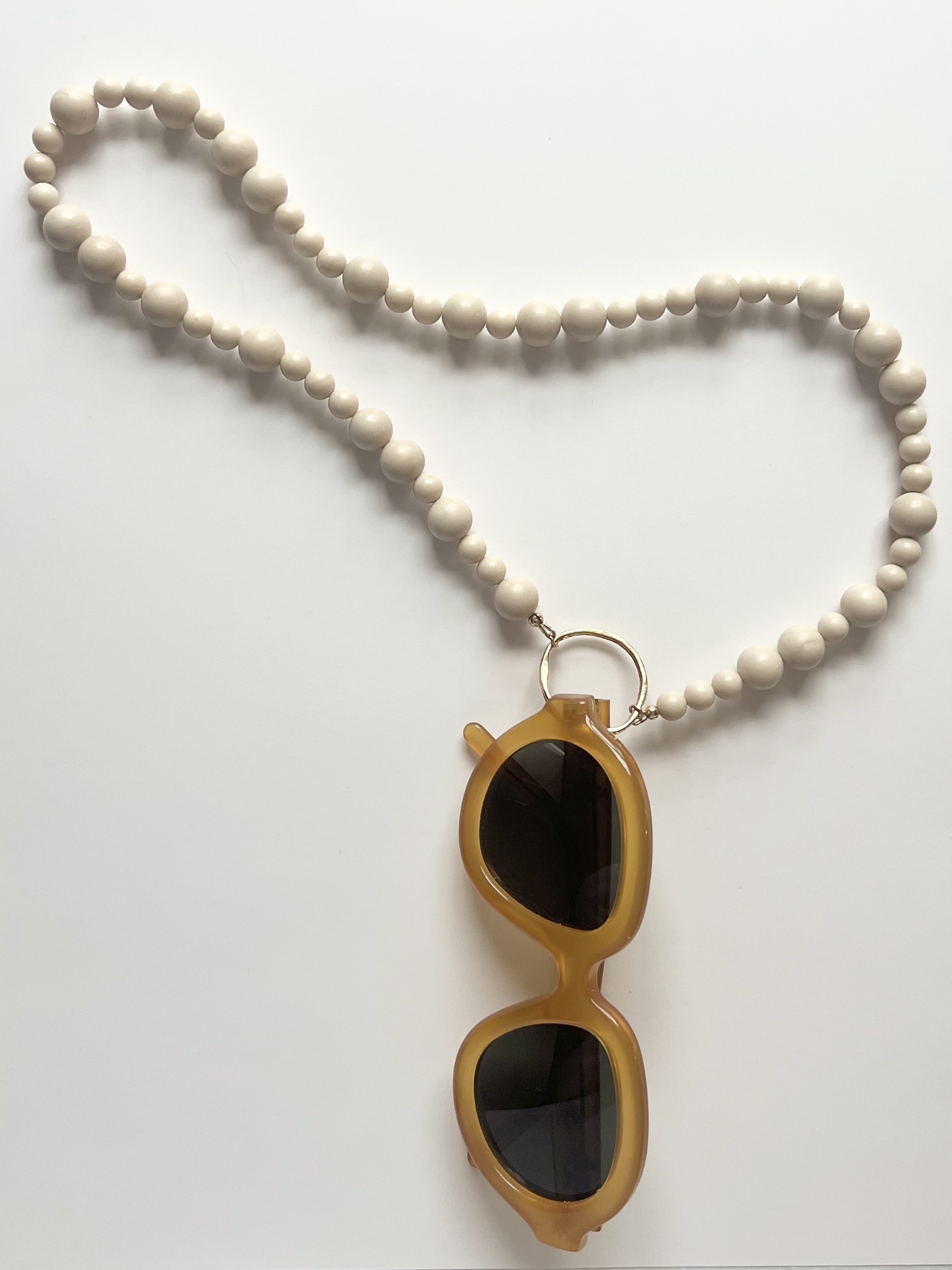 Ivory Jade Glasses Holder